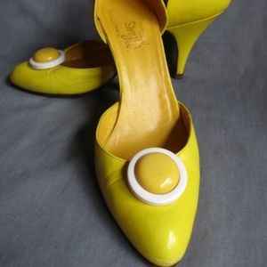 vintage SMYTH BROS. yellow leather PUMPS Size 5M